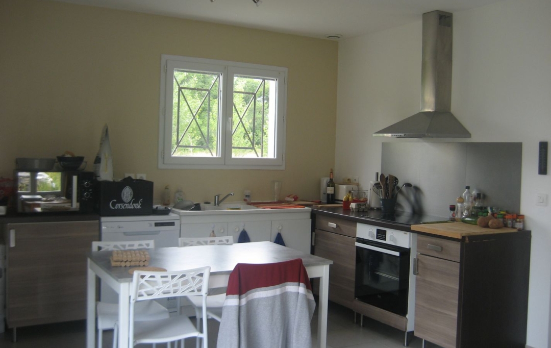 GERBEAUD IMMOBILIER : House | LERM-ET-MUSSET (33840) | 50 m2 | 117 000 € 