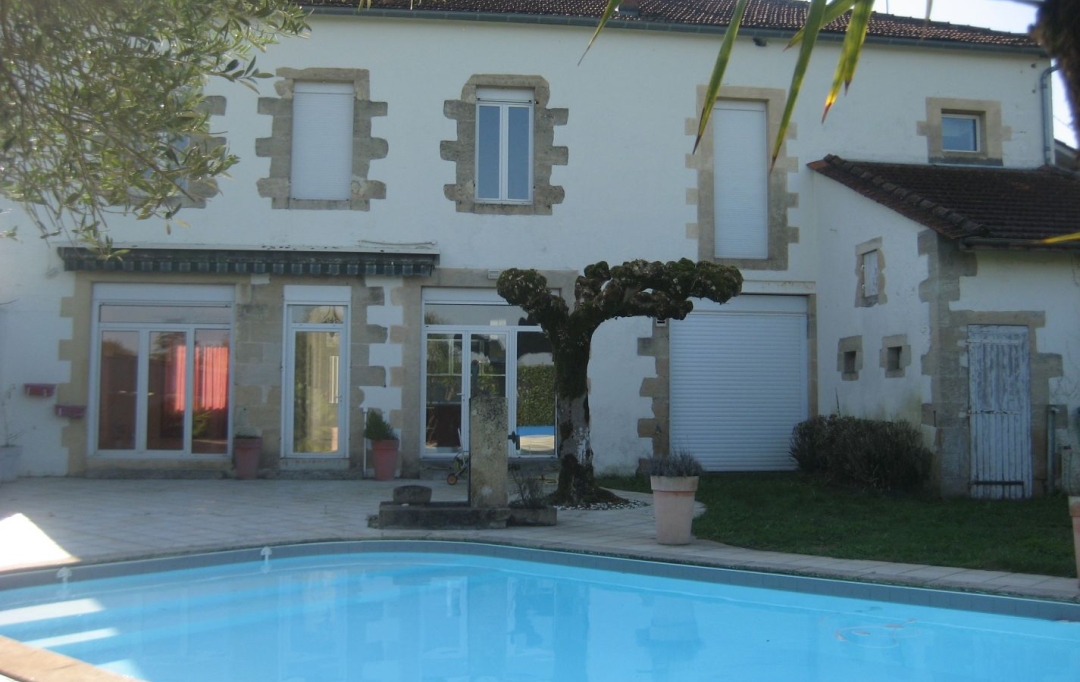 GERBEAUD IMMOBILIER : Maison / Villa | PREIGNAC (33210) | 260 m2 | 455 000 € 